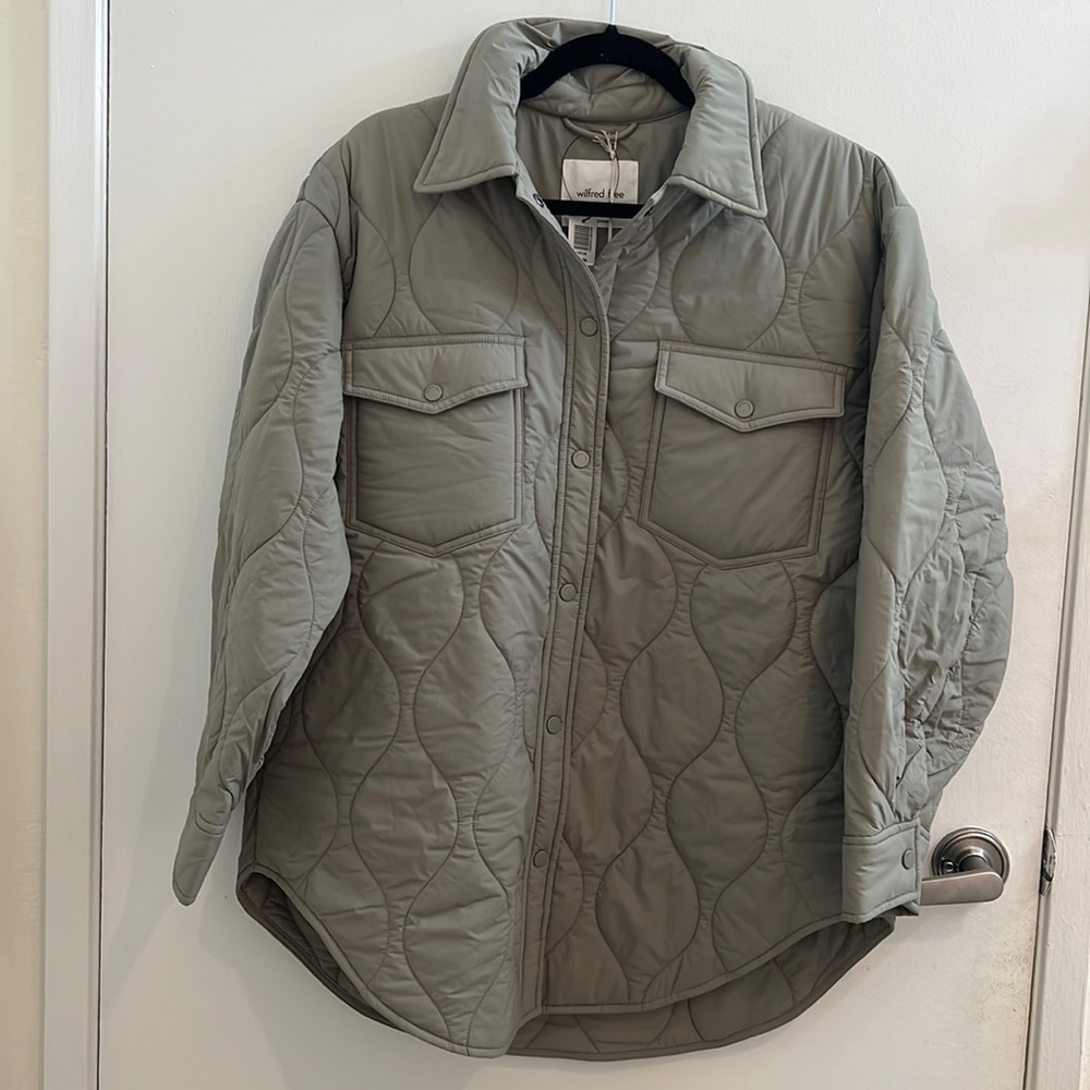 Aritzia Wilfred The Ganna Insulated Shirt Jacket